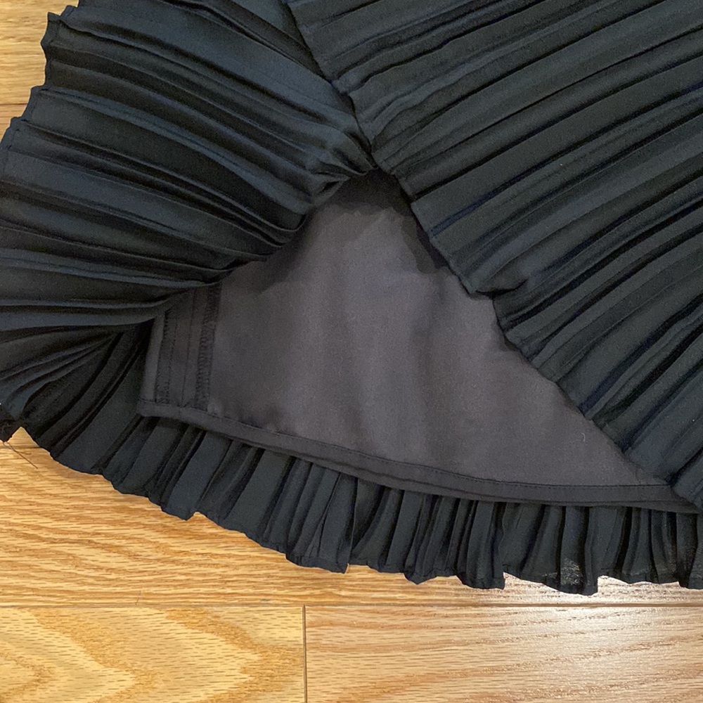 Lbd Bcbgeneration Black Ruffled Cocktail / Party … - image 6